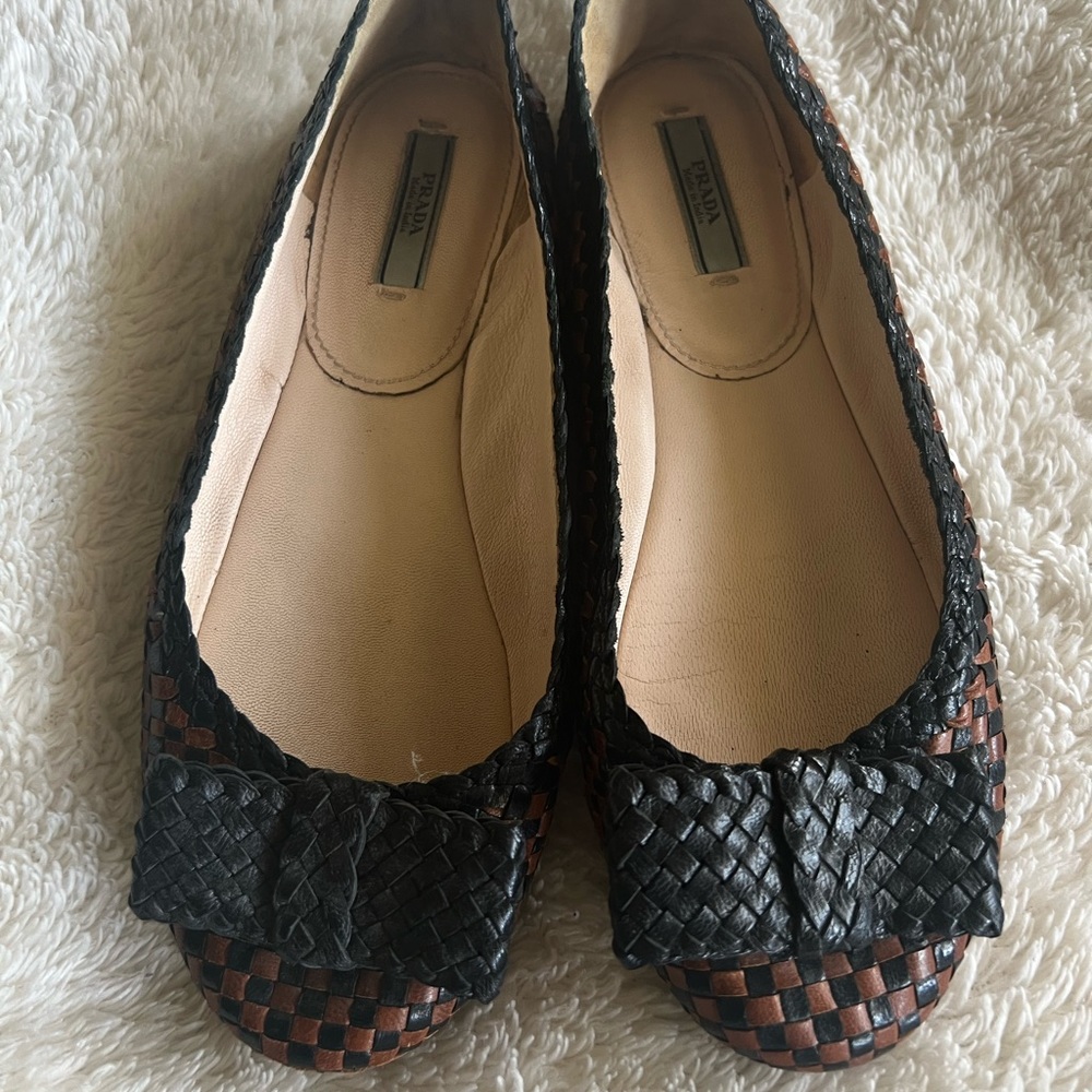 Prada Black/Cognac Woven Flats - Picture 2 of 3
